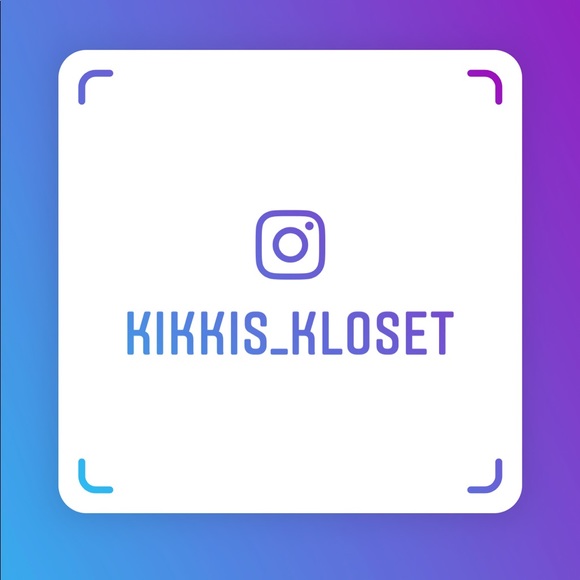 Follow me on IG - Picture 1 of 1